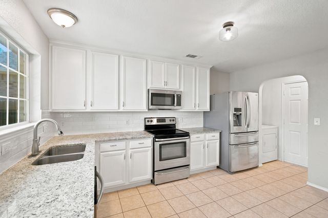 237 Flatwood Drive, Little Elm, TX 75068