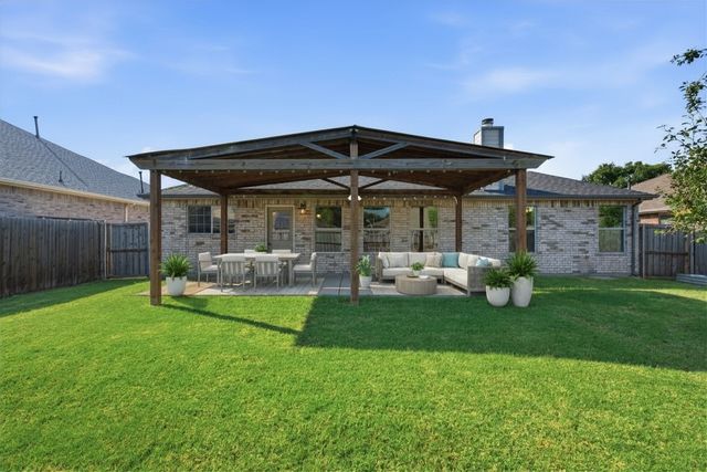 237 Flatwood Drive, Little Elm, TX 75068