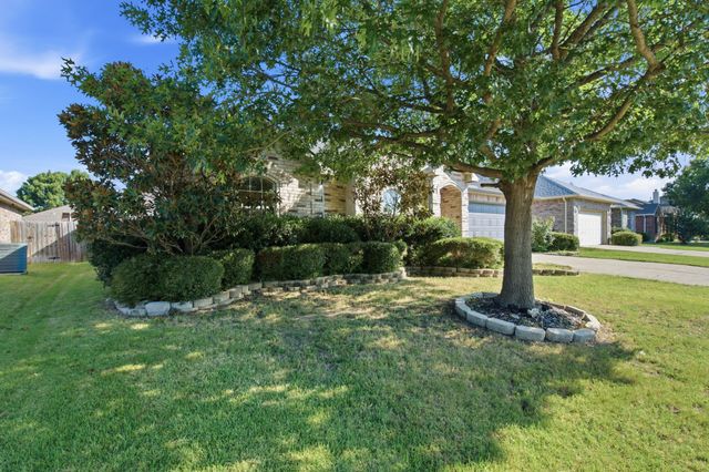 237 Flatwood Drive, Little Elm, TX 75068