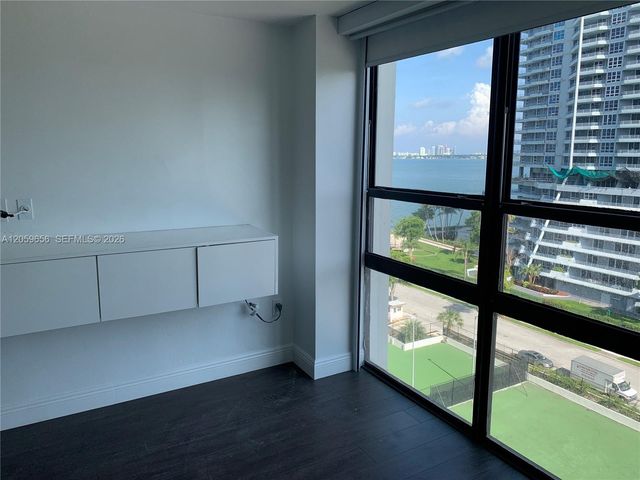 600 NE 36th St 1017, Miami, FL 33137