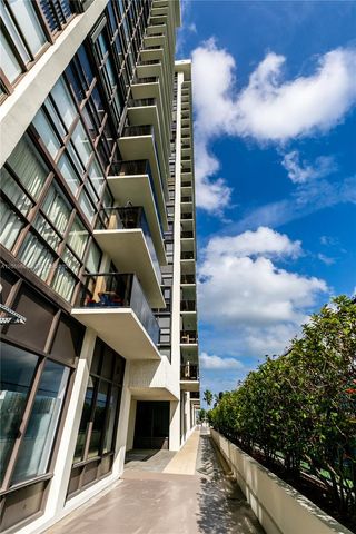 600 NE 36th St 1017, Miami, FL 33137