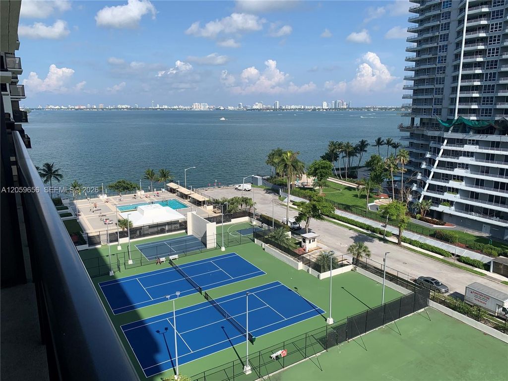 600 NE 36th St 1017, Miami, FL 33137