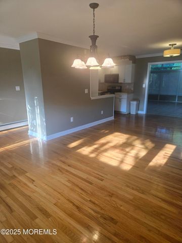229 Delaware Avenue, Oakhurst, NJ 07755