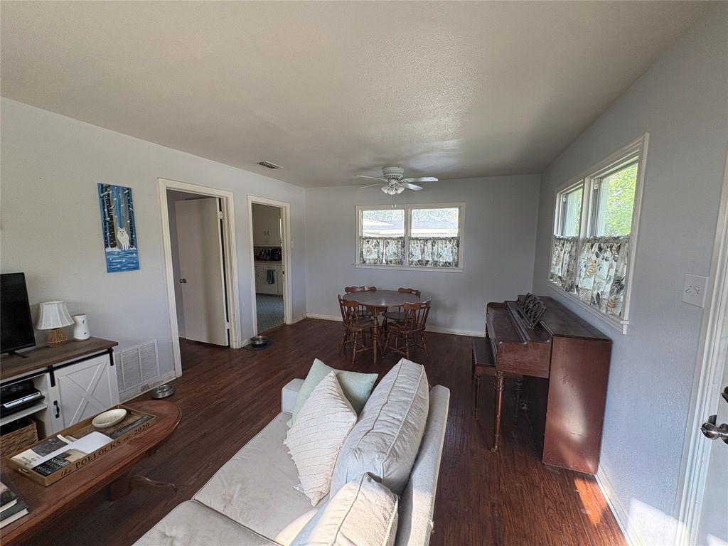 7463 Mohawk Avenue, Fort Worth, TX 76116 — photo 4