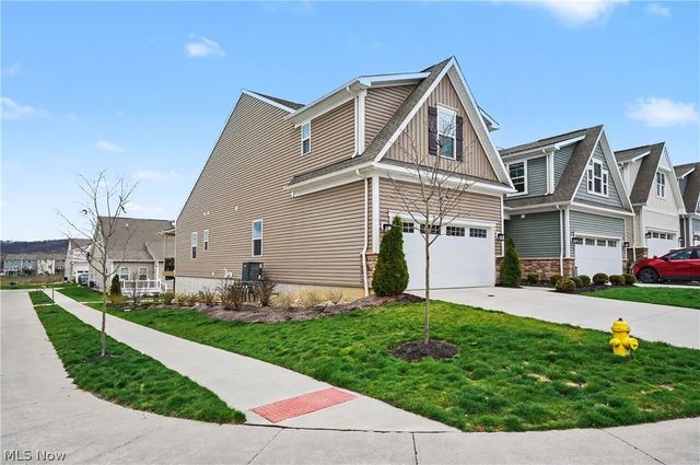 1610 Mud Brook Lane, Akron, OH 44313