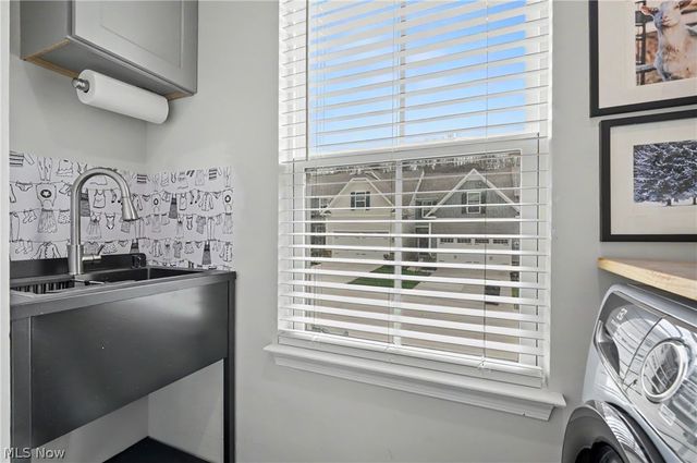 1610 Mud Brook Lane, Akron, OH 44313