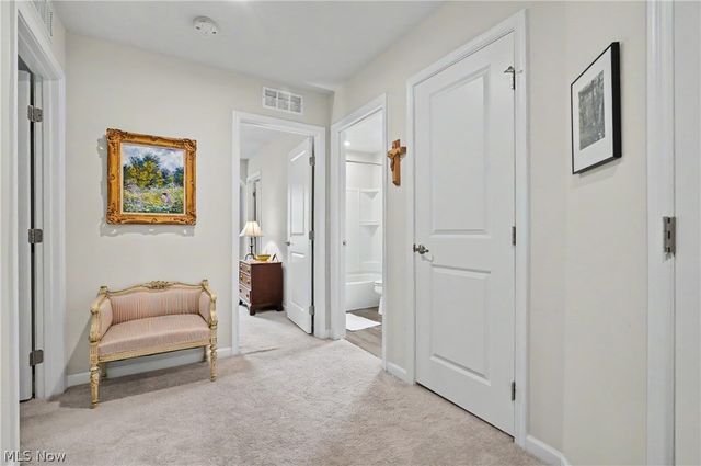 1610 Mud Brook Lane, Akron, OH 44313