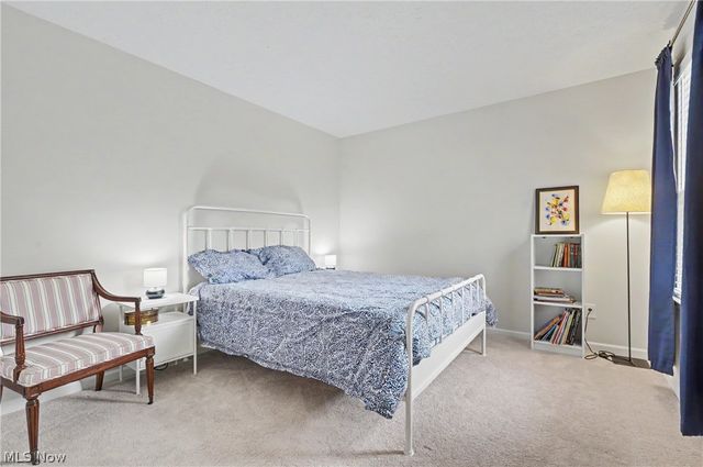 1610 Mud Brook Lane, Akron, OH 44313