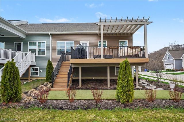 1610 Mud Brook Lane, Akron, OH 44313