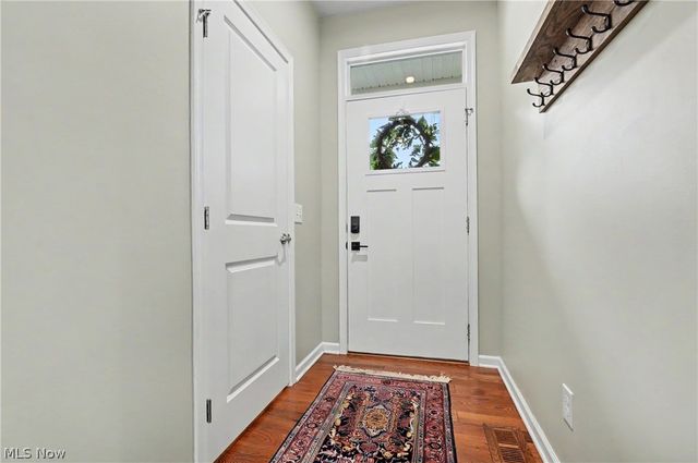 1610 Mud Brook Lane, Akron, OH 44313