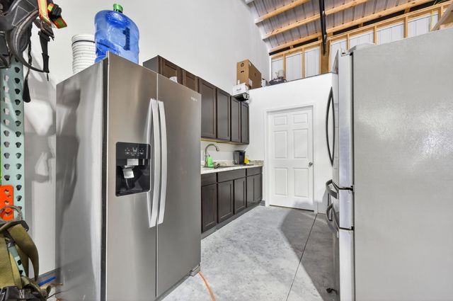 60 McDaniels Fishcamp Road, Freeport, FL 32439
