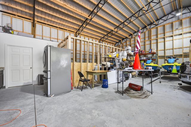 60 McDaniels Fishcamp Road, Freeport, FL 32439