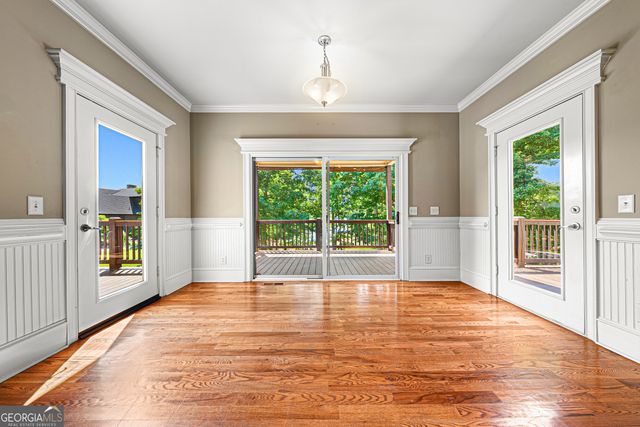 141 Crawfords Ferry Point, Hartwell, GA 30643