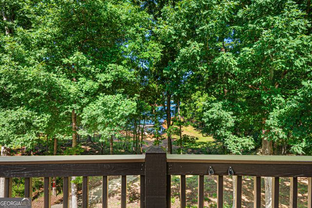 141 Crawfords Ferry Point, Hartwell, GA 30643