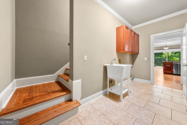 141 Crawfords Ferry Point, Hartwell, GA 30643