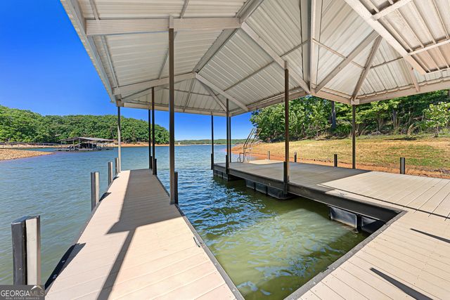 141 Crawfords Ferry Point, Hartwell, GA 30643