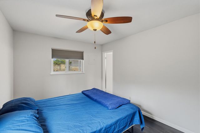 606 Grace Street NE, Albuquerque, NM 87123