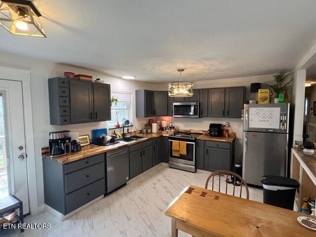 6608 Langston Drive, Knoxville, TN 37918