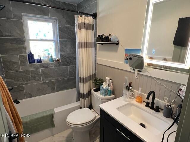 6608 Langston Drive, Knoxville, TN 37918