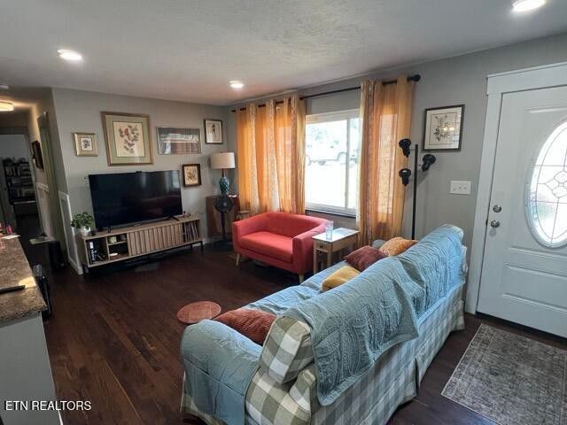 6608 Langston Drive, Knoxville, TN 37918