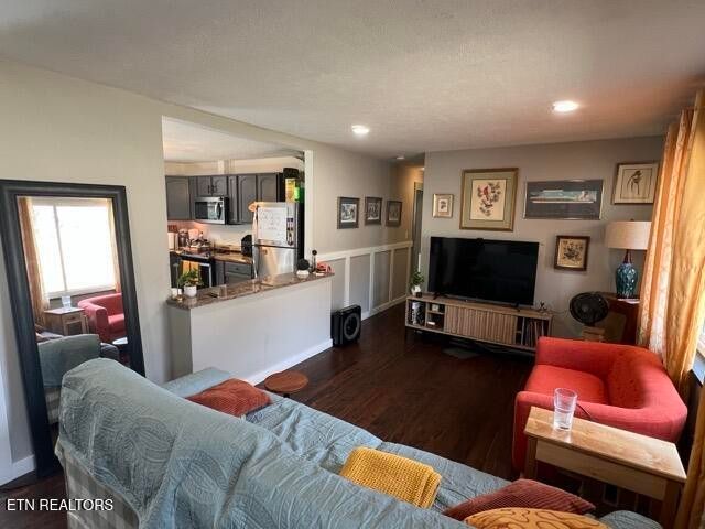 6608 Langston Drive, Knoxville, TN 37918