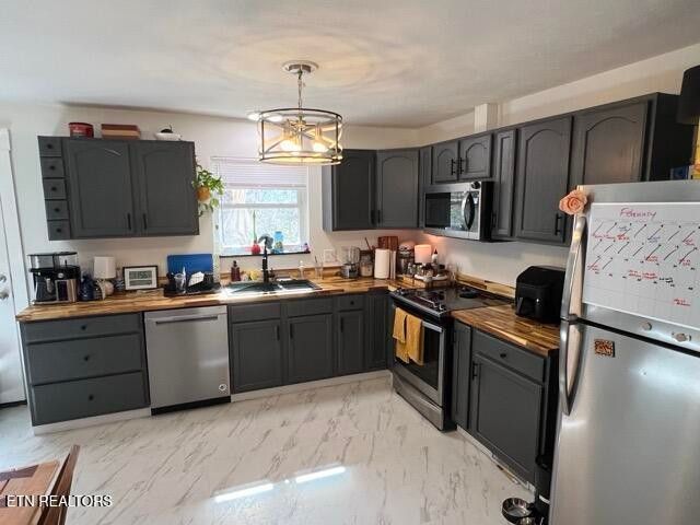 6608 Langston Drive, Knoxville, TN 37918