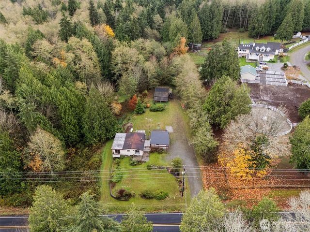 6091 NE Twin Spits Road, Hansville, WA 98340