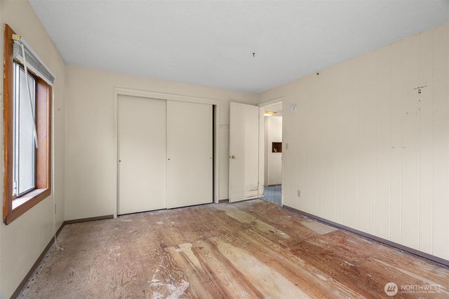 6091 NE Twin Spits Road, Hansville, WA 98340