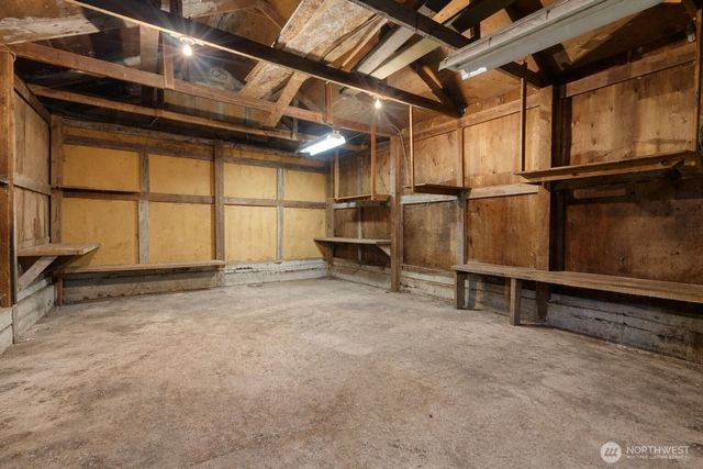 6091 NE Twin Spits Road, Hansville, WA 98340