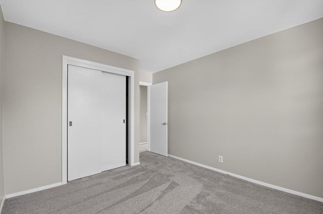 1008 Saxony DRIVE, Racine, WI 53402