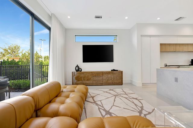 1901 Dock Street, West Palm Beach, FL 33401