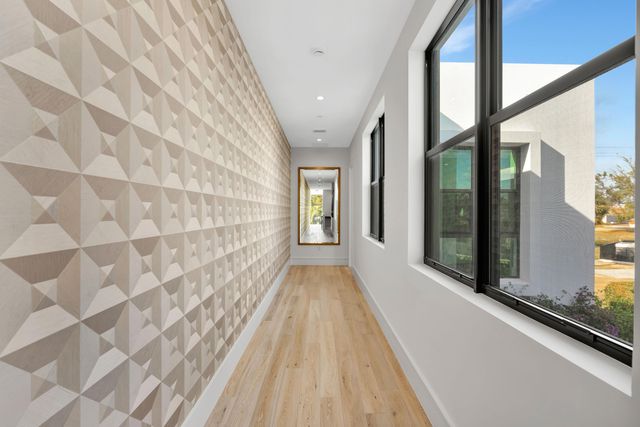 1901 Dock Street, West Palm Beach, FL 33401