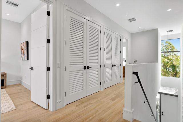 1901 Dock Street, West Palm Beach, FL 33401