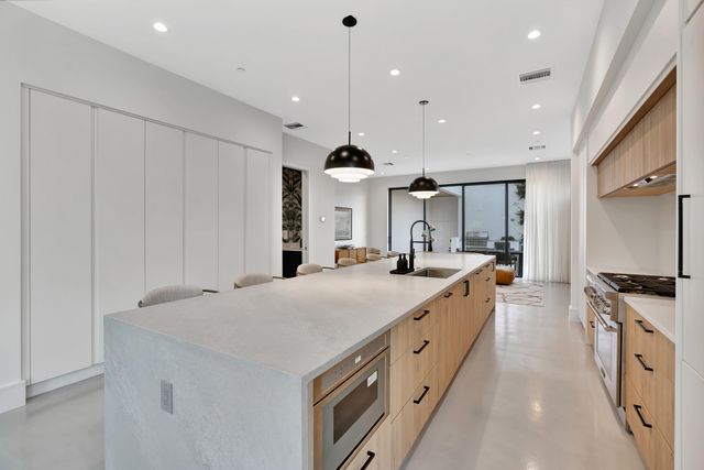 1901 Dock Street, West Palm Beach, FL 33401