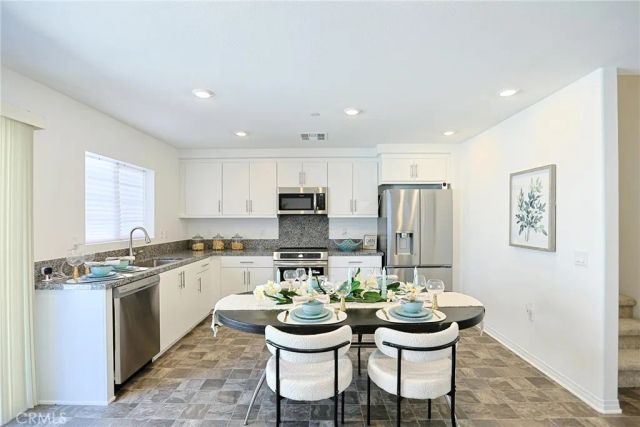 7486 Olive Grove, Riverside, CA 92507
