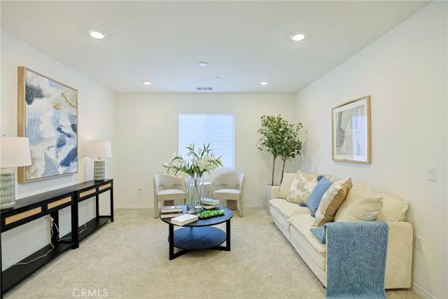 7486 Olive Grove, Riverside, CA 92507