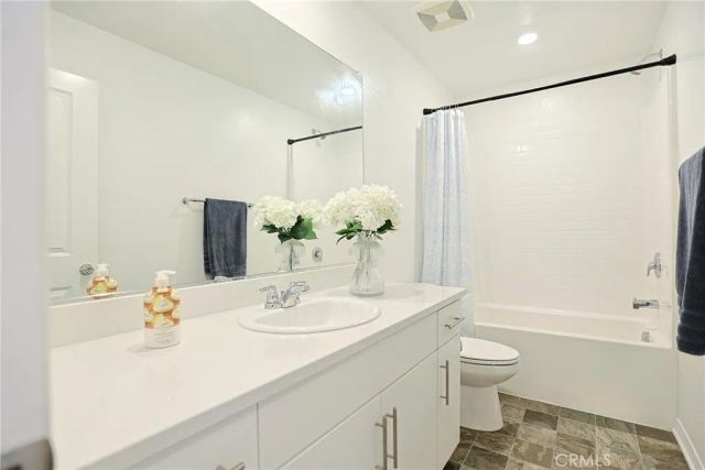 7486 Olive Grove, Riverside, CA 92507