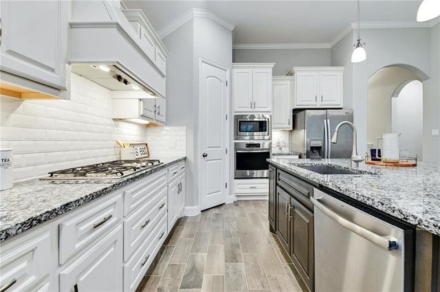 204 Maxwell WAY, Austin, TX 78738