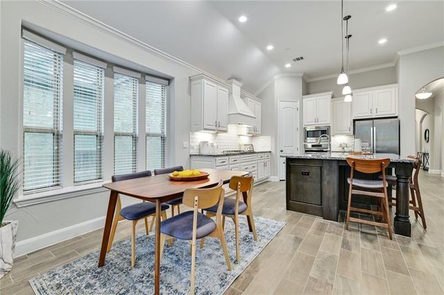 204 Maxwell WAY, Austin, TX 78738