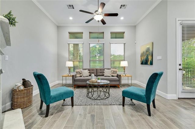 204 Maxwell WAY, Austin, TX 78738