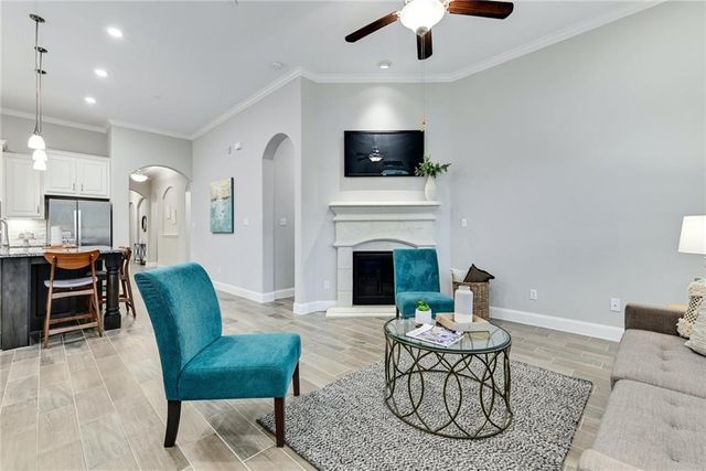204 Maxwell WAY, Austin, TX 78738