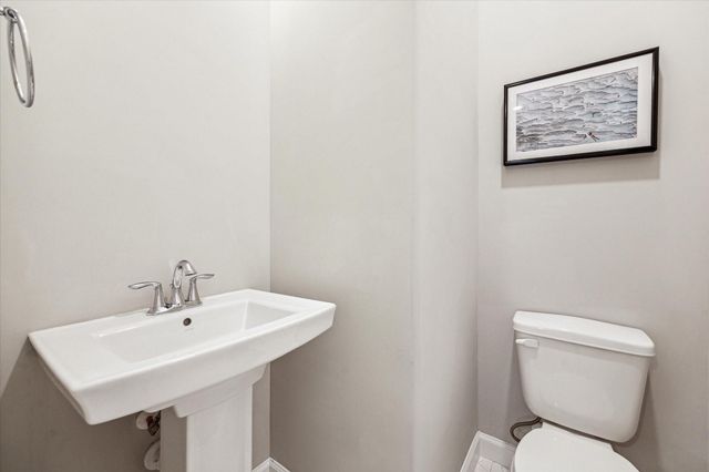 812 Glowing Dawn Drive, Houston, TX 77018