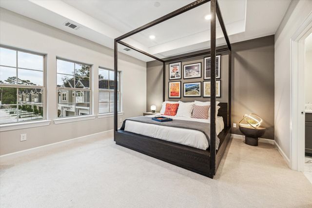 812 Glowing Dawn Drive, Houston, TX 77018