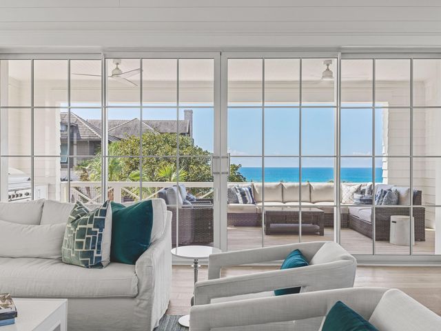 249 Montgomery Street, Santa Rosa Beach, FL 32459
