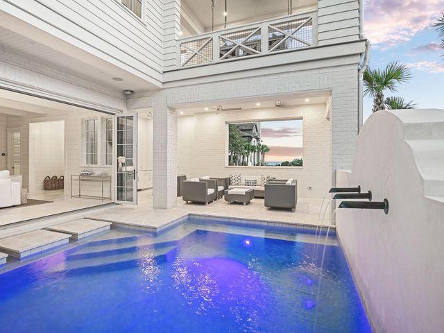 249 Montgomery Street, Santa Rosa Beach, FL 32459