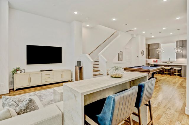 1104 Ennis Street, Houston, TX 77003