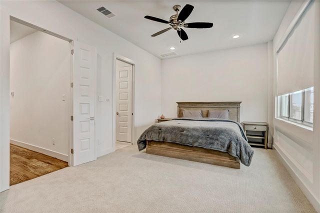 1104 Ennis Street, Houston, TX 77003