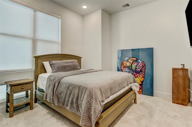 1104 Ennis Street, Houston, TX 77003