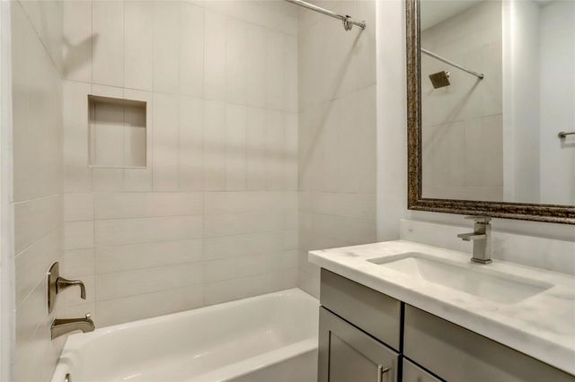 1104 Ennis Street, Houston, TX 77003