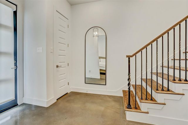 1104 Ennis Street, Houston, TX 77003